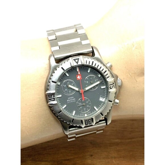 Swiss Military Men's Watch 7874 Gray Dial Quartz Chronograph Titanium Ca… - Picture 12 of 15